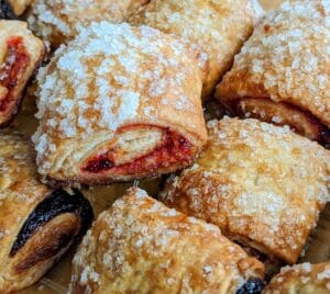 Costco Holiday Desserts Review • Snarkle-Sauce on Wry