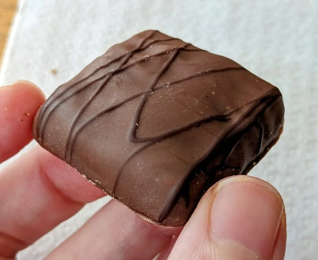 Aldi Luxury Belgian Cookie Gift Box Review • Snarkle-Sauce on Wry