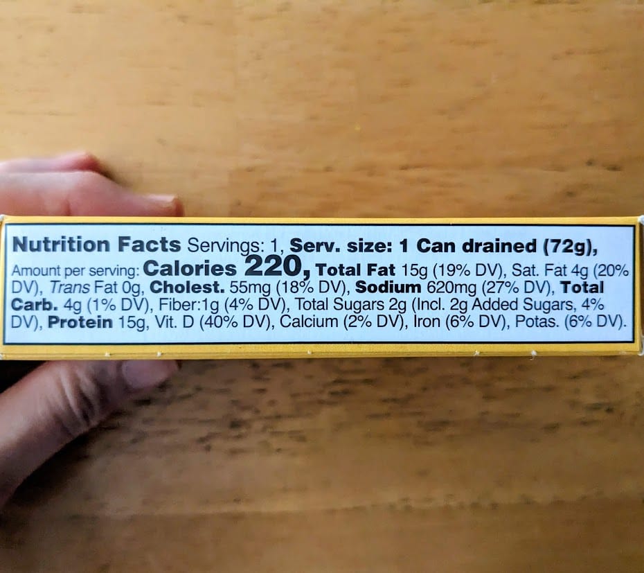Nutrition Facts in a can of Fishwife Smoked Mackerel with Chili Flakes from Target.
